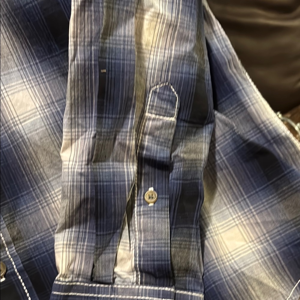American Rag Blue Plaid Shirt - Picture 6 of 8
